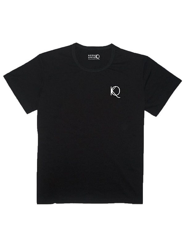 small black t shirt